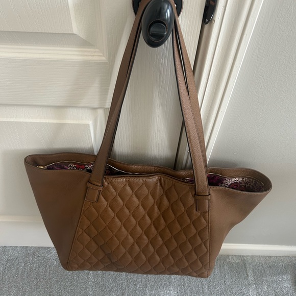 Leather Vera Bradley computer bag. - Picture 5 of 7